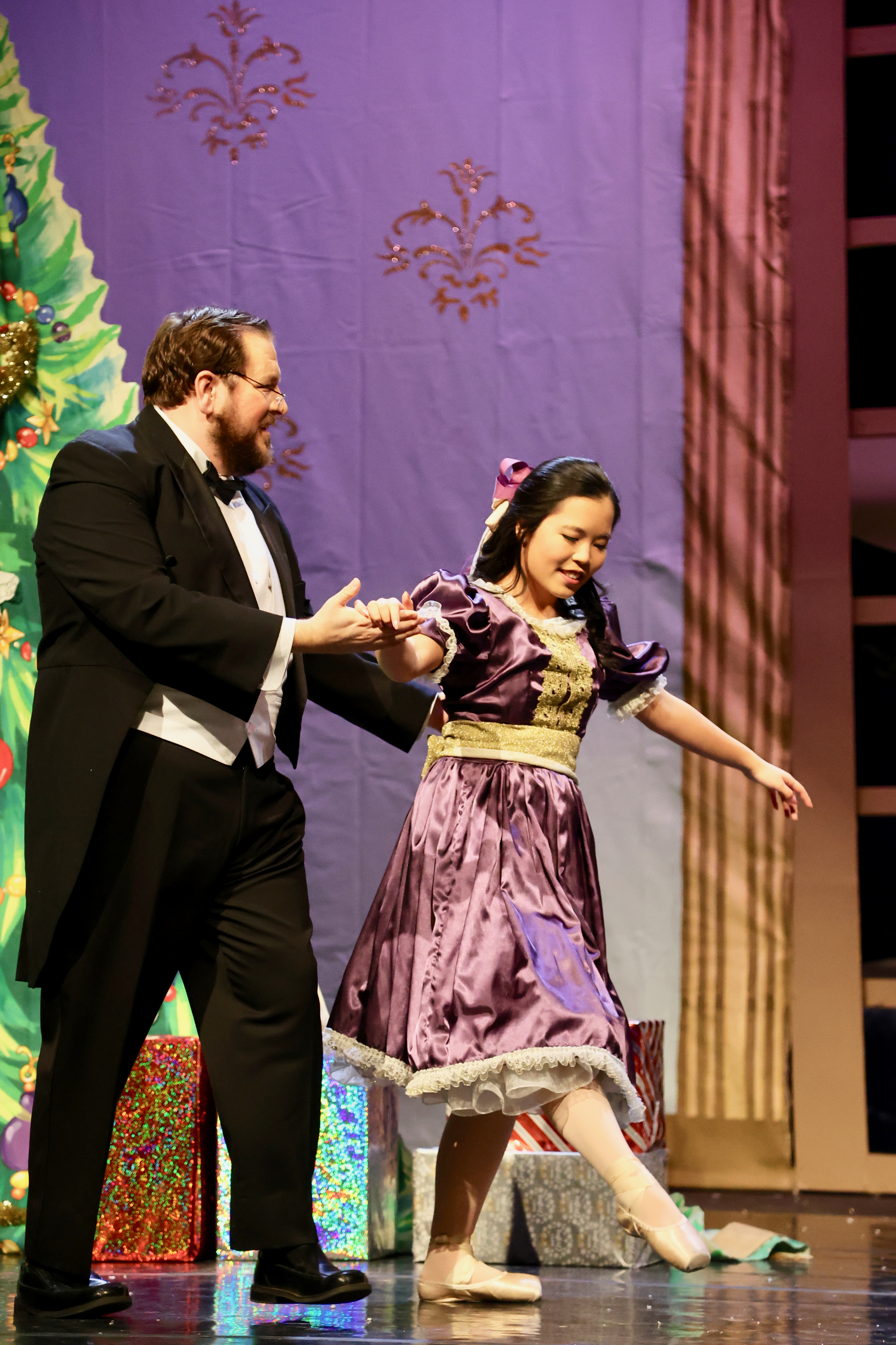 FOA Presents Holiday Classic 